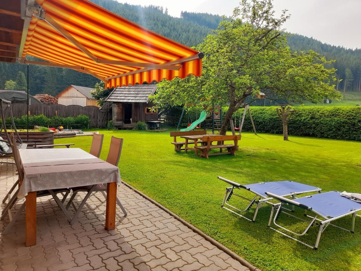 Sonnenchalet Neusess Mauterndorf  Buitenkant foto